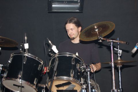 the untrue ARES - Metal aus Halle